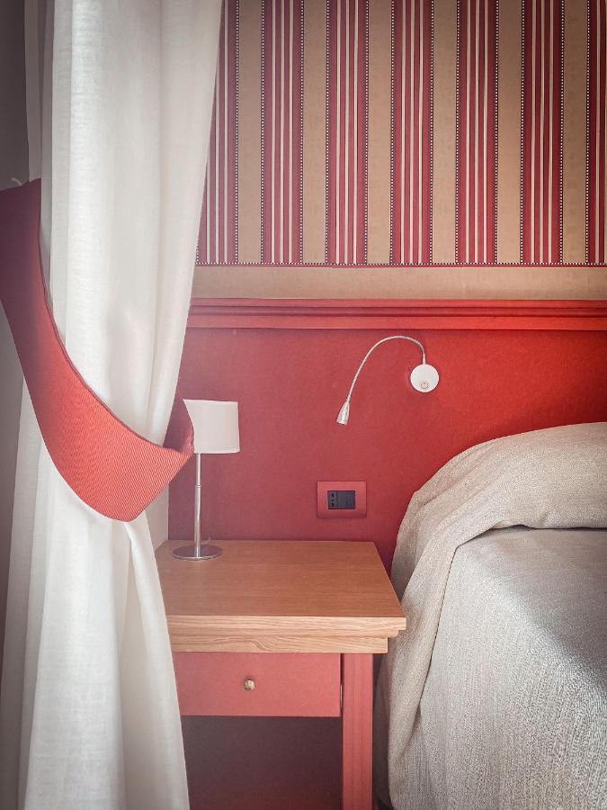 Mh Hotel Varazze Εξωτερικό φωτογραφία