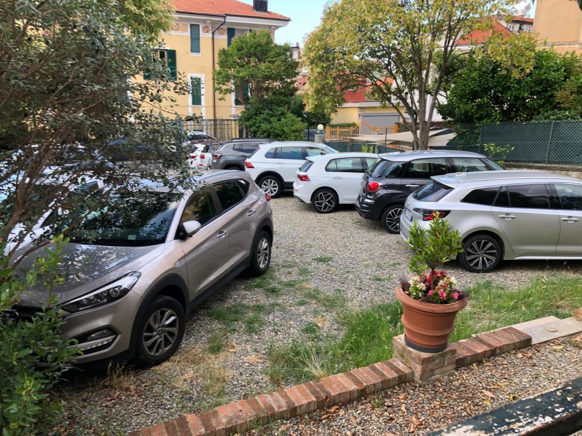 Mh Hotel Varazze Εξωτερικό φωτογραφία