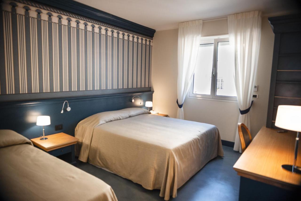Mh Hotel Varazze Εξωτερικό φωτογραφία