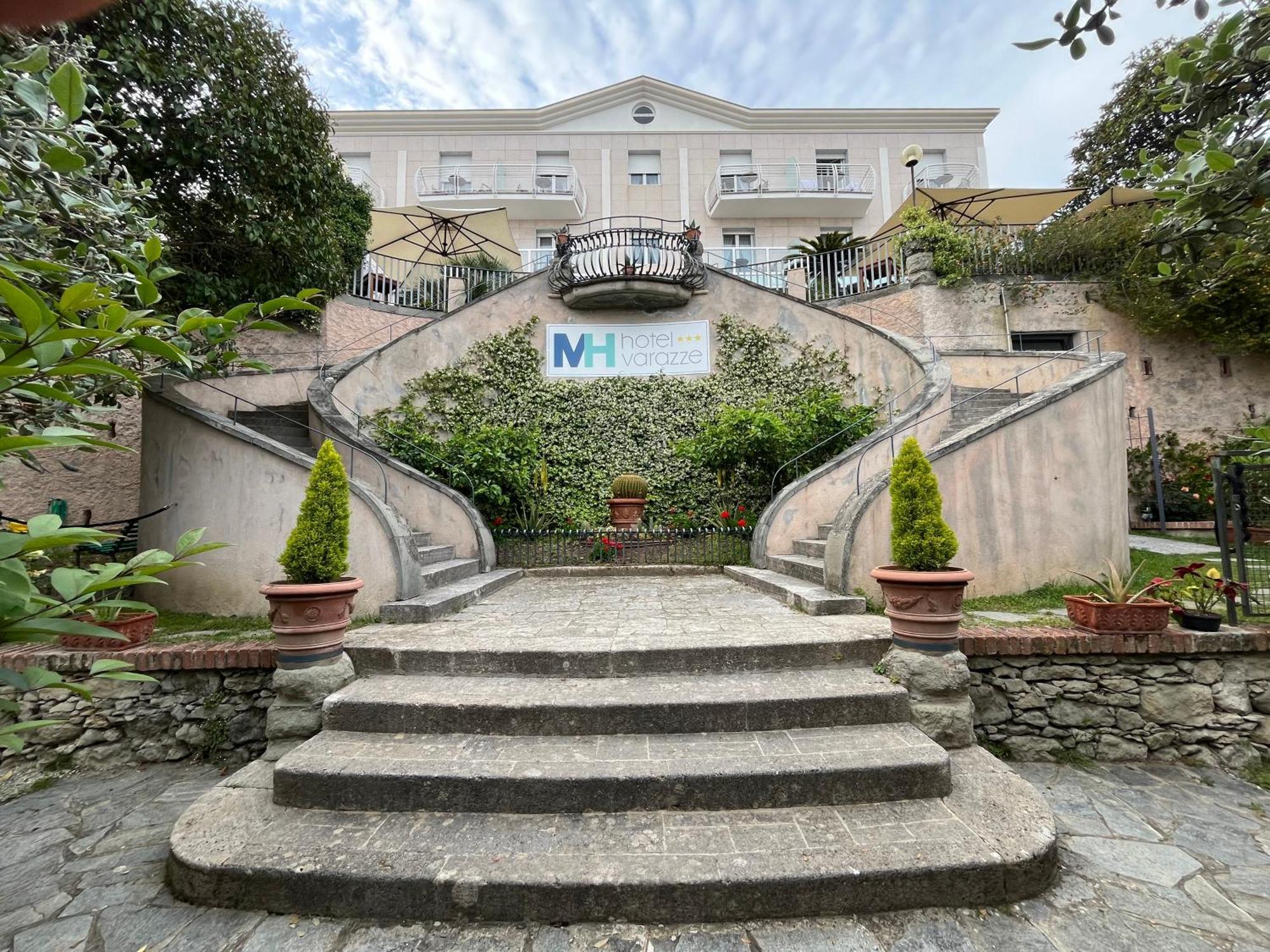 Mh Hotel Varazze Εξωτερικό φωτογραφία
